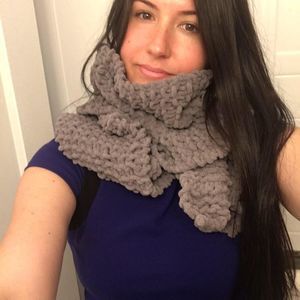 Meet your Posher, Deirdre